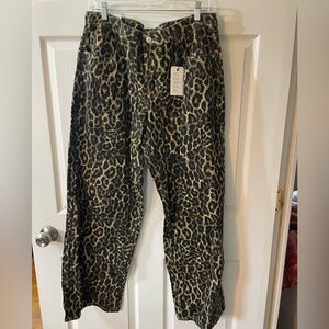 Forever 21 Leopard Print Trousers